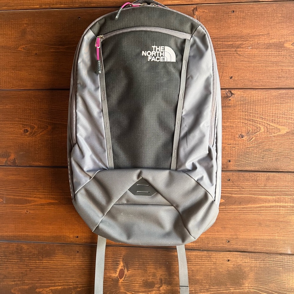 NORTH FACE Women’s Microbyte back pack!